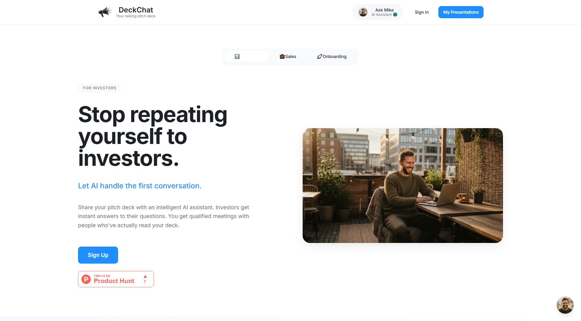 DeckChat DeckChat Interface & Screenshots
